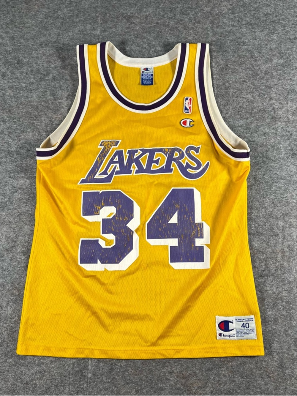 Vintage Los Angeles Lakers Shaquille O’Neal Champion Jersey Size 40 Medium Gold